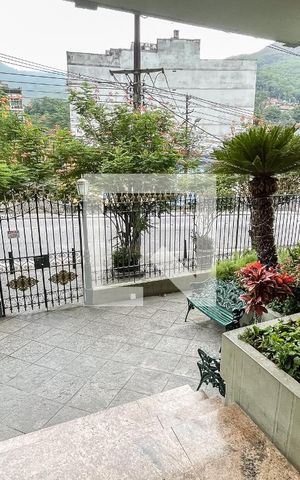 Apartamento à venda com 120m², 4 quartos e 1 vagaFachada