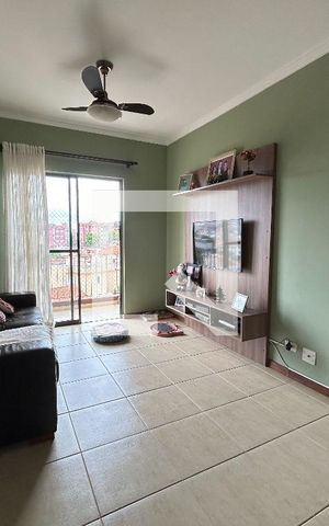 Apartamento à venda com 65m², 2 quartos e 1 vaga Apartamento à venda com 65m², 2 quartos e 1 vagaSala