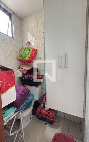 Apartamento à venda com 65m², 2 quartos e 1 vaga Apartamento à venda com 65m², 2 quartos e 1 vagaBanheiro de serviço