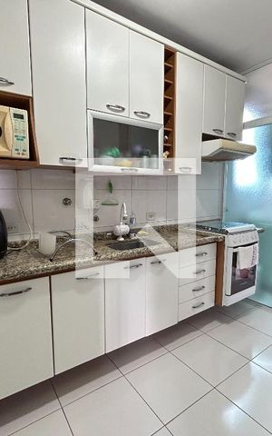 Apartamento à venda com 65m², 2 quartos e 1 vaga Apartamento à venda com 65m², 2 quartos e 1 vagaCozinha