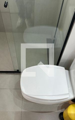 Apartamento à venda com 69m², 2 quartos e 2 vagas Apartamento à venda com 69m², 2 quartos e 2 vagasBanheiro da Suíte