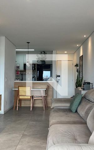 Apartamento à venda com 69m², 2 quartos e 2 vagas Apartamento à venda com 69m², 2 quartos e 2 vagasSala