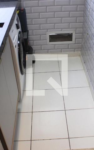 Apartamento à venda com 75m², 3 quartos e 1 vagaÁrea de Serviço