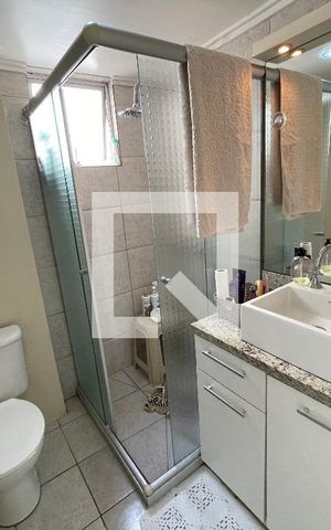 Apartamento à venda com 60m², 2 quartos e 1 vaga Apartamento à venda com 60m², 2 quartos e 1 vagaBanheiro