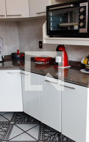 Casa à venda com 214m², 3 quartos e 2 vagasCozinha