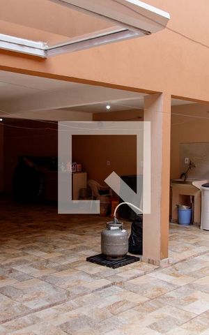 Casa à venda com 214m², 3 quartos e 2 vagasÁrea comum
