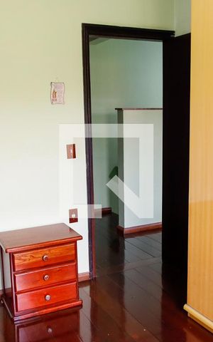 Casa à venda com 214m², 3 quartos e 2 vagasQuarto 2