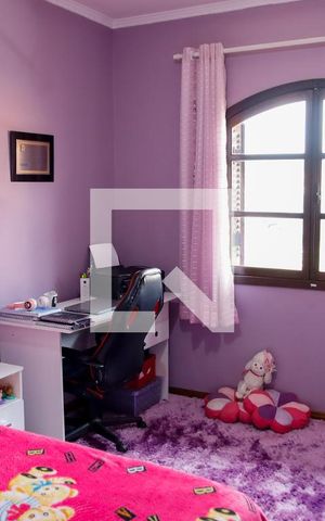 Casa à venda com 214m², 3 quartos e 2 vagasQuarto 1