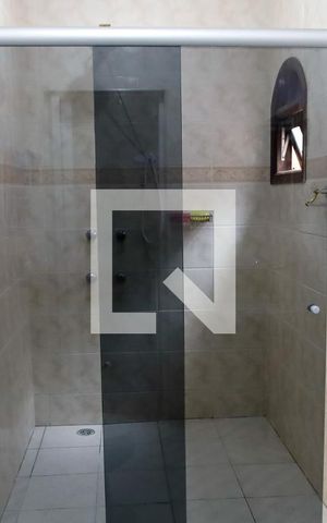 Casa à venda com 214m², 3 quartos e 2 vagasBanheiro da Suíte 3