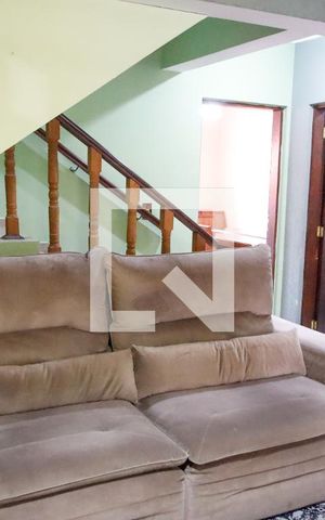 Casa à venda com 214m², 3 quartos e 2 vagassala