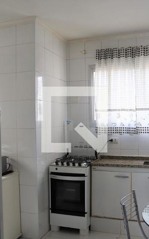 Apartamento para alugar com 57m², 2 quartos e 1 vaga Apartamento para alugar com 57m², 2 quartos e 1 vagaCozinha