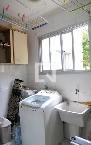 Apartamento para alugar com 57m², 2 quartos e 1 vaga Apartamento para alugar com 57m², 2 quartos e 1 vagaÁrea de Serviço