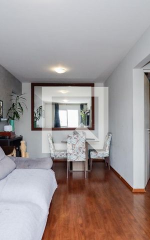 Apartamento à venda com 52m², 2 quartos e 1 vaga Apartamento à venda com 52m², 2 quartos e 1 vagaSala