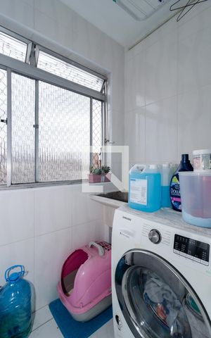 Apartamento à venda com 52m², 2 quartos e 1 vaga Apartamento à venda com 52m², 2 quartos e 1 vagaÁrea de Serviço