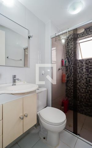 Apartamento à venda com 52m², 2 quartos e 1 vaga Apartamento à venda com 52m², 2 quartos e 1 vagaBanheiro