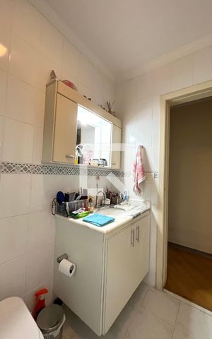 Apartamento à venda com 70m², 2 quartos e sem vaga Apartamento à venda com 70m², 2 quartos e sem vagaBanheiro