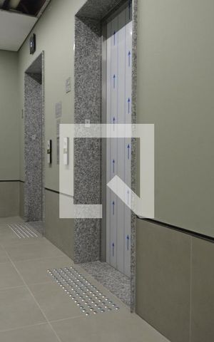 Studio para alugar com 27m², 1 quarto e sem vagaElevadores