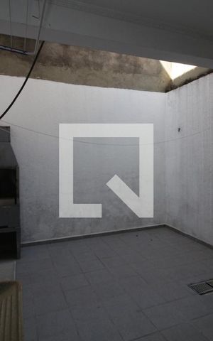 Casa à venda com 140m², 3 quartos e 1 vagaÁrea de Serviço