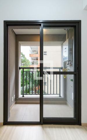Apartamento para alugar com 29m², 1 quarto e sem vaga Apartamento para alugar com 29m², 1 quarto e sem vagaSacada