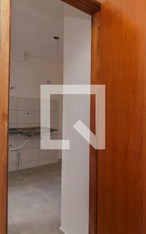 Apartamento à venda com 40m², 2 quartos e 1 vaga Apartamento à venda com 40m², 2 quartos e 1 vagaBanheiro