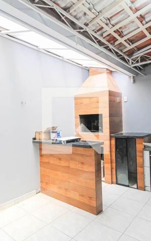 Casa para alugar com 100m², 3 quartos e sem vaga Casa para alugar com 100m², 3 quartos e sem vagaÁrea de Serviço