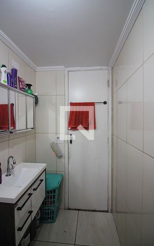 Apartamento à venda com 51m², 2 quartos e 1 vagaBanheiro Social
