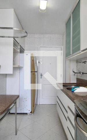 Apartamento para alugar com 90m², 3 quartos e 1 vagaCozinha e Área de Serviço