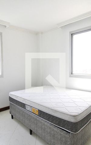 Apartamento para alugar com 90m², 3 quartos e 1 vagaQuarto 2