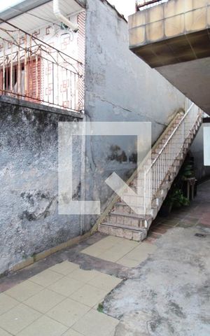 Casa à venda com 258m², 2 quartos e 2 vagasGaragem