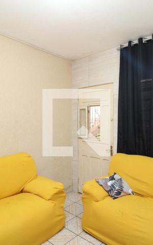 Casa à venda com 258m², 2 quartos e 2 vagasSala