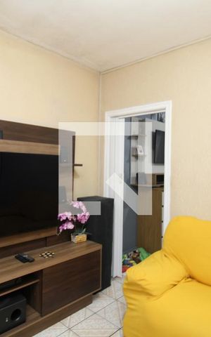 Casa à venda com 258m², 2 quartos e 2 vagasSala