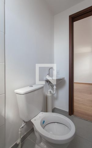 Apartamento para alugar com 45m², 2 quartos e 1 vaga Apartamento para alugar com 45m², 2 quartos e 1 vagaBanheiro