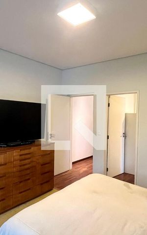 Casa à venda com 430m², 4 quartos e 5 vagas Casa à venda com 430m², 4 quartos e 5 vagasSuite 3