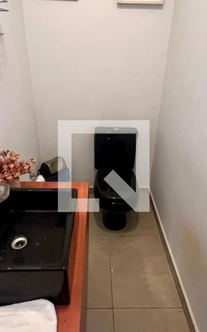 Casa à venda com 430m², 4 quartos e 5 vagas Casa à venda com 430m², 4 quartos e 5 vagasLavabo da churrasqueira