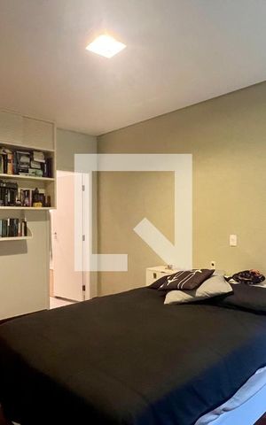 Casa à venda com 430m², 4 quartos e 5 vagas Casa à venda com 430m², 4 quartos e 5 vagasSuite 2