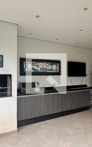 Casa à venda com 430m², 4 quartos e 5 vagas Casa à venda com 430m², 4 quartos e 5 vagasChurrasqueira