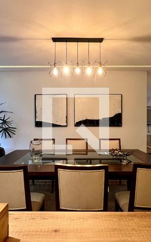 Casa à venda com 430m², 4 quartos e 5 vagas Casa à venda com 430m², 4 quartos e 5 vagasBar