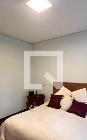 Casa à venda com 430m², 4 quartos e 5 vagas Casa à venda com 430m², 4 quartos e 5 vagasSuite 3