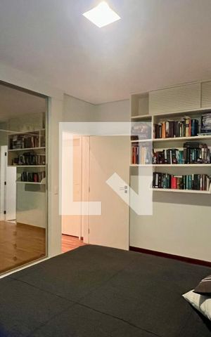 Casa à venda com 430m², 4 quartos e 5 vagas Casa à venda com 430m², 4 quartos e 5 vagasSuite 2