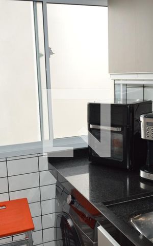 Apartamento à venda com 45m², 2 quartos e sem vagaCozinha e Área de Serviço
