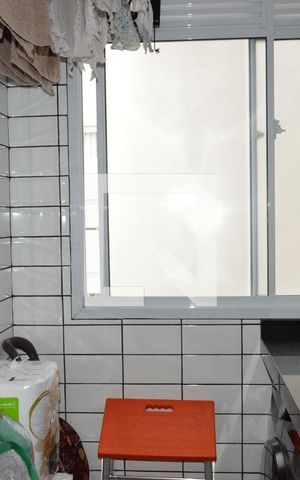 Apartamento à venda com 45m², 2 quartos e sem vagaCozinha e Área de Serviço