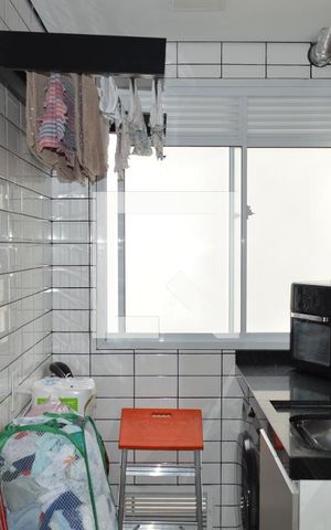 Apartamento à venda com 45m², 2 quartos e sem vagaCozinha e Área de Serviço