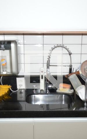 Apartamento à venda com 45m², 2 quartos e sem vagaCozinhaCozinha e Área de Serviço