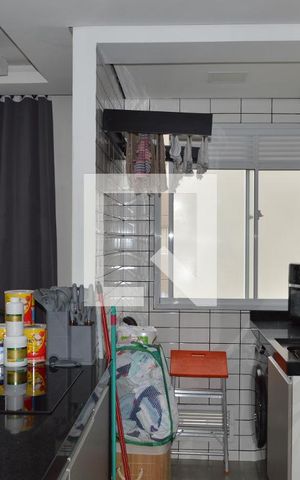Apartamento à venda com 45m², 2 quartos e sem vagaCozinha e Área de Serviço