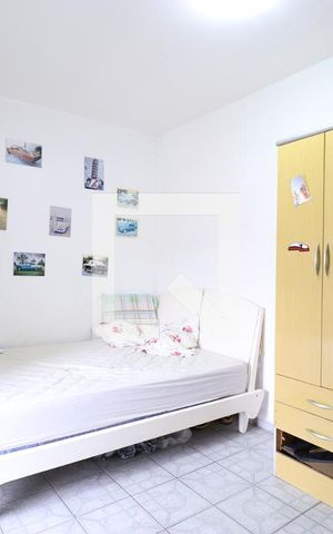 Casa à venda com 200m², 6 quartos e 2 vagasQuarto 3