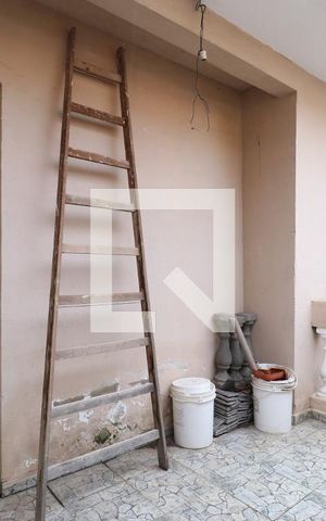 Casa à venda com 200m², 6 quartos e 2 vagasDetalhe