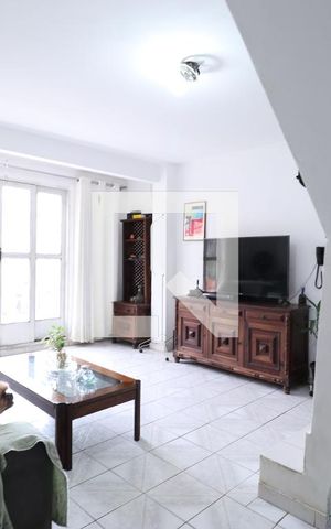 Casa à venda com 200m², 6 quartos e 2 vagasSala
