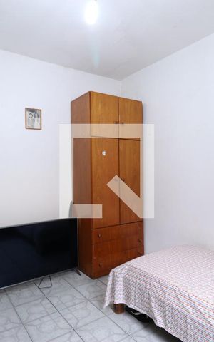 Casa à venda com 200m², 6 quartos e 2 vagasQuarto 5