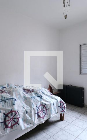 Casa à venda com 200m², 6 quartos e 2 vagasQuarto 4