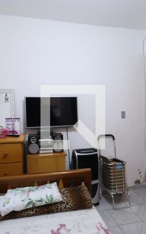 Casa à venda com 200m², 6 quartos e 2 vagasQuarto 1